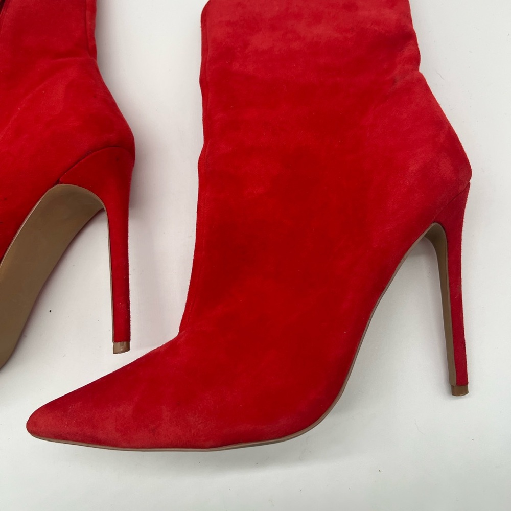 Steve Madden Red Suede Heeled Boots Size 10 M Women Ankle Booties Pointed Toe - Picture 6 of 16